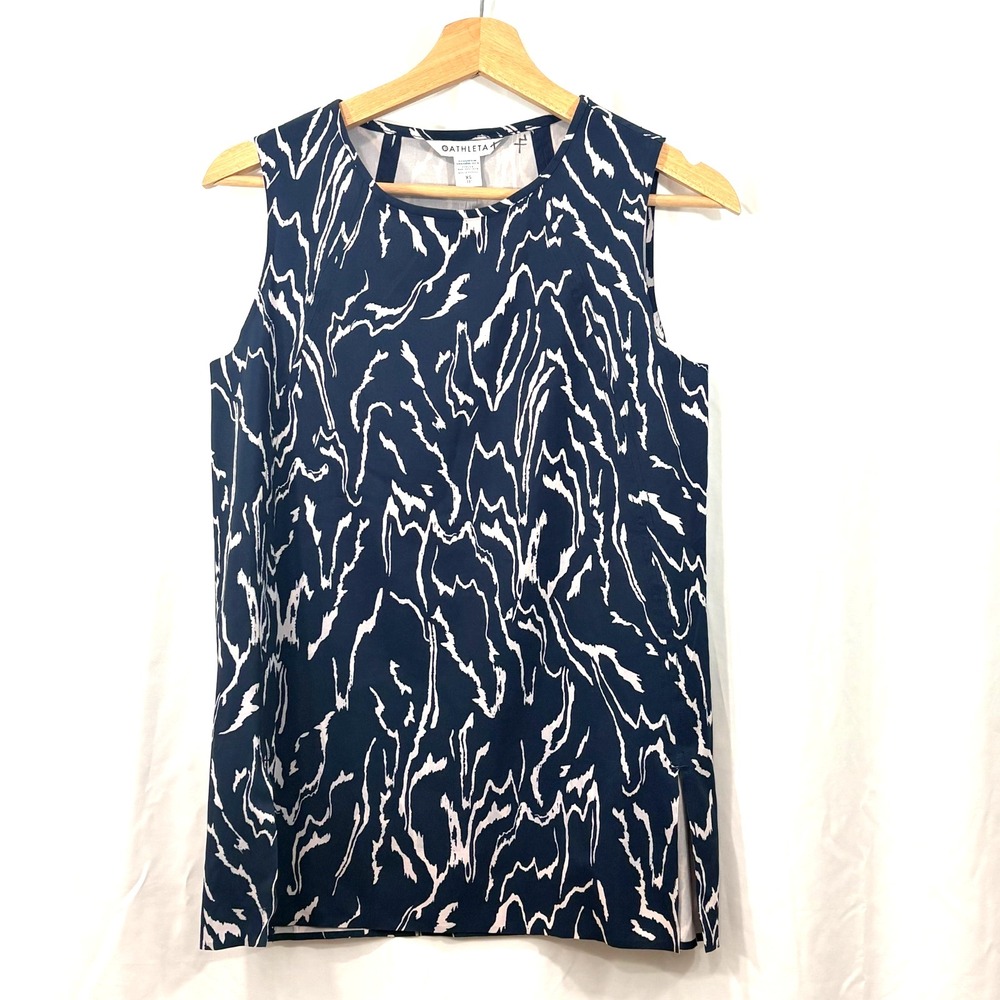 NWT's Athleta Zephyr Refined Tank-UPF, Lightweight, Stretch, Blue/White- Size XS